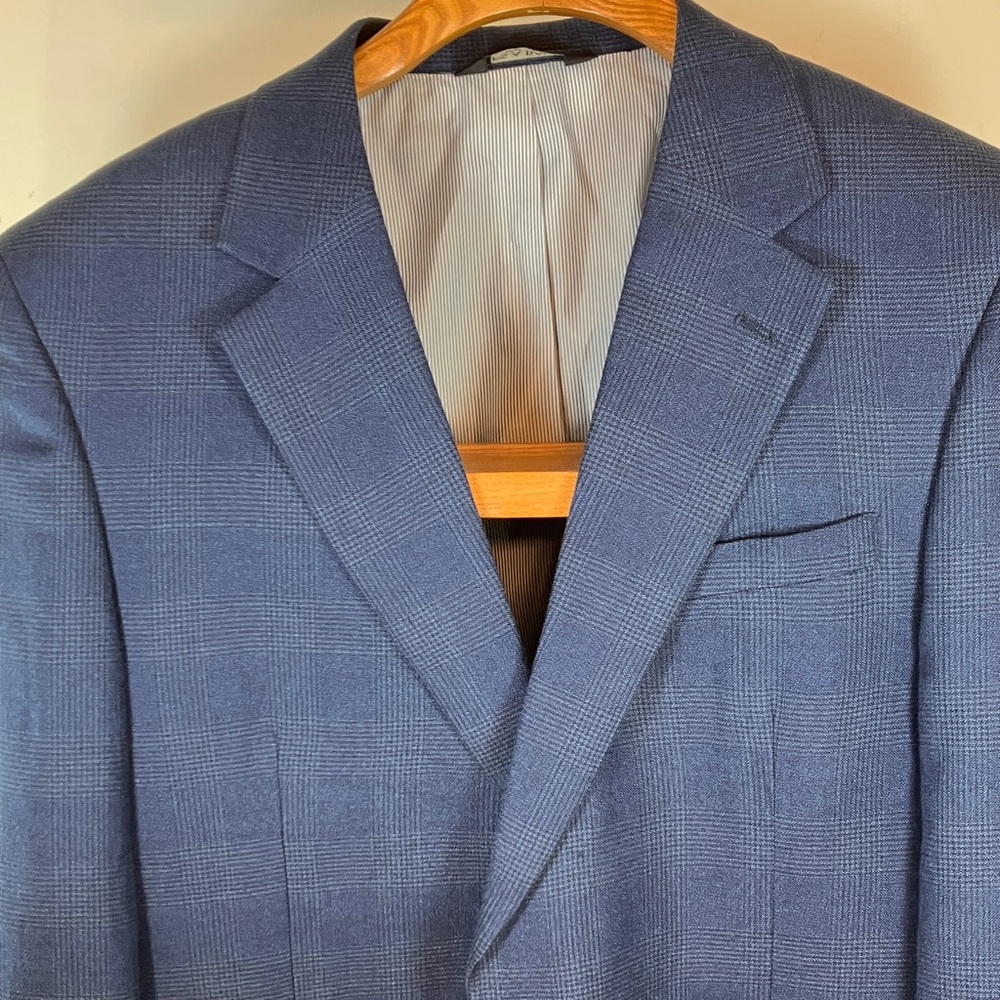 Jos. A. Bank Lightweight Linen and Wool Blue Plaid Sport Coat